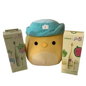 Squishmallow Chick & 2 ORDO Sonic Kids Battery Toothbrushes. New With Tags